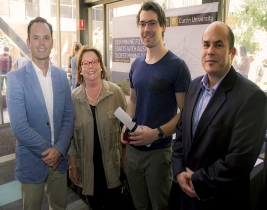 Ray Finlayson Medal awarded to metallurgy student